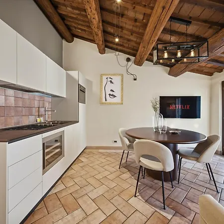 Casa Caterina Dietro Porta Borsari דירה