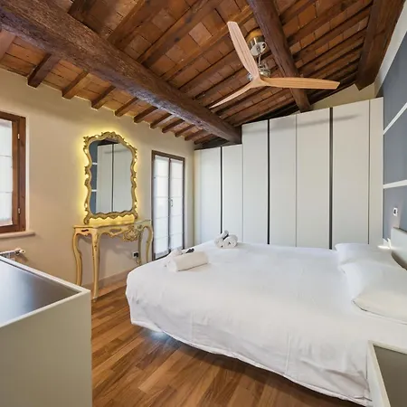 Casa Caterina Dietro Porta Borsari דירה ורונה